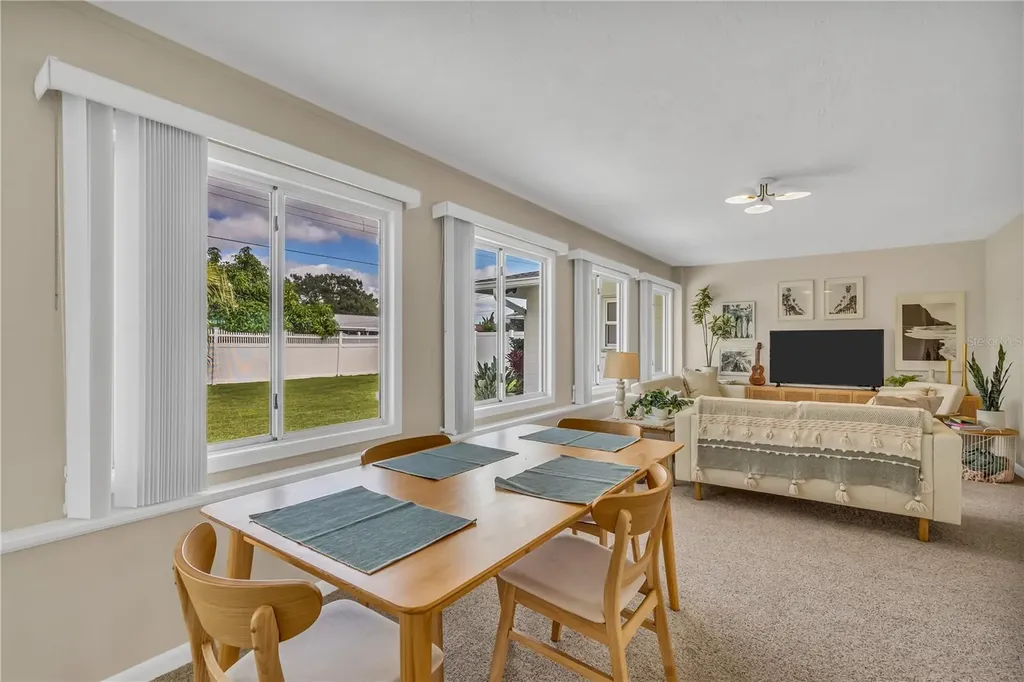 2449 Breakwater Circle Sarasota FL 34231