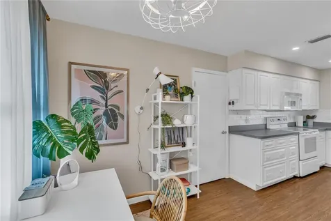 2449 Breakwater Circle Sarasota FL 34231