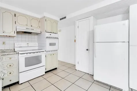4803 Gaslight Avenue Holiday FL 34690