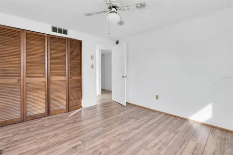 4803 Gaslight Avenue Holiday FL 34690