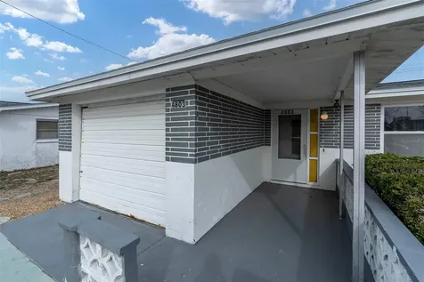 4803 Gaslight Avenue Holiday FL 34690