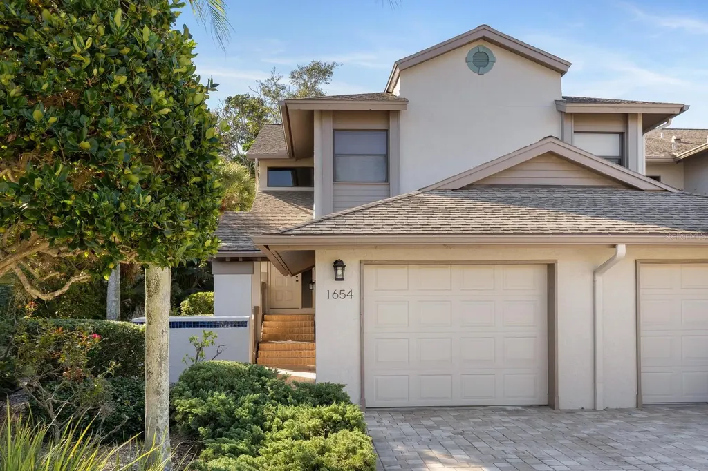 1654 Starling Drive Sarasota FL 34231