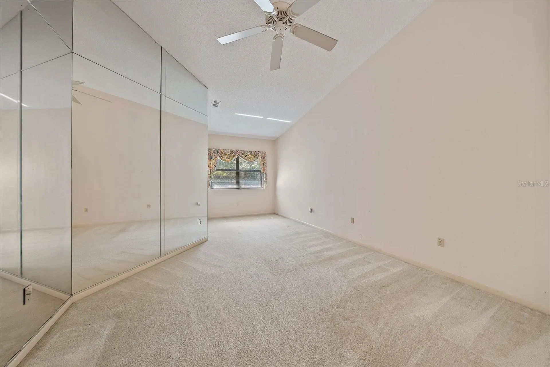 1654 Starling Drive Sarasota FL 34231