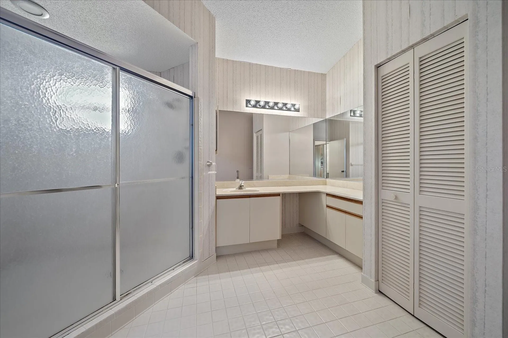 1654 Starling Drive Sarasota FL 34231