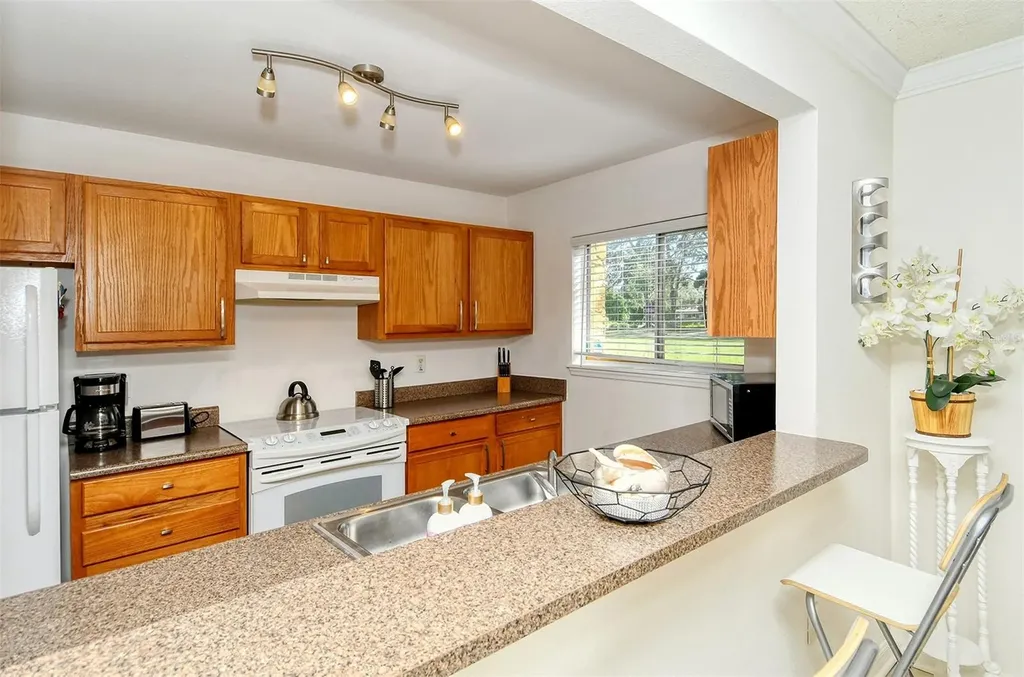 1877 Toucan Way Sarasota FL 34232