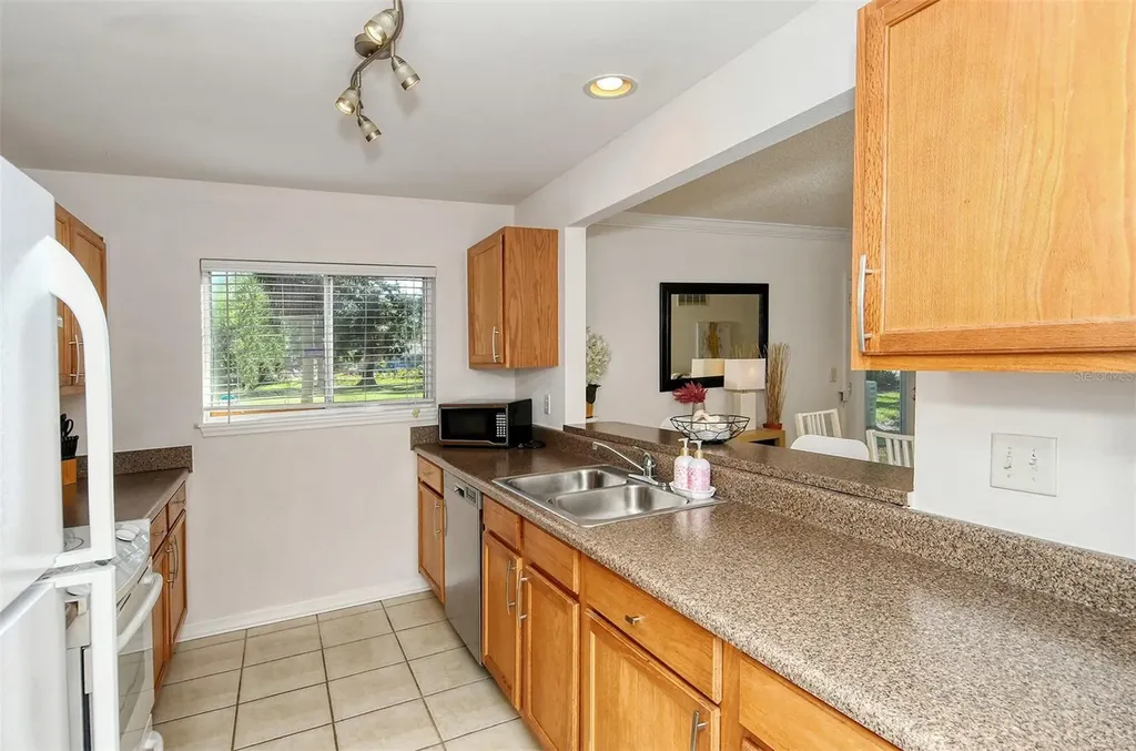 1877 Toucan Way Sarasota FL 34232