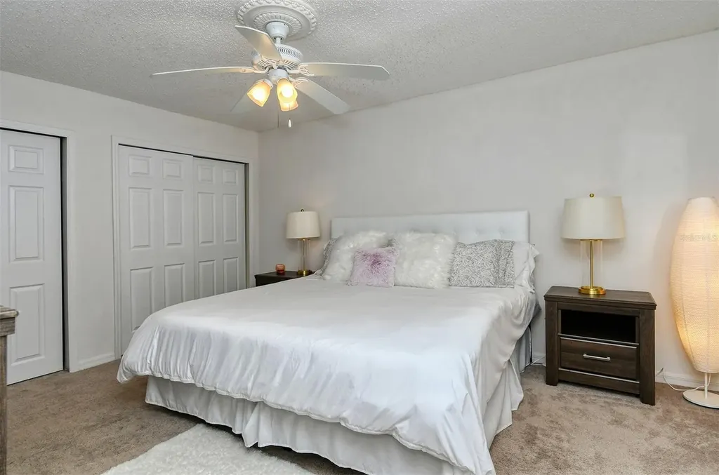 1877 Toucan Way Sarasota FL 34232