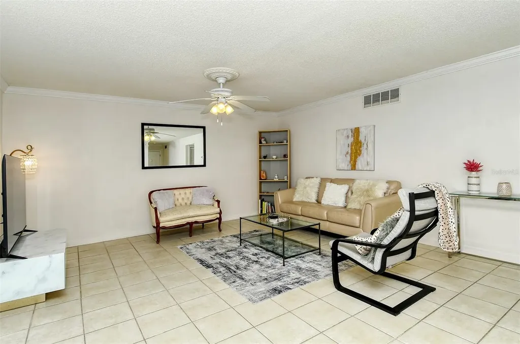 1877 Toucan Way Sarasota FL 34232