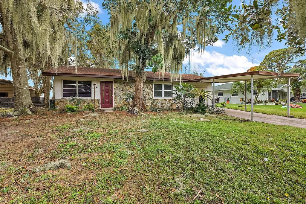 7244 Treasure Island Road Leesburg FL 34788
