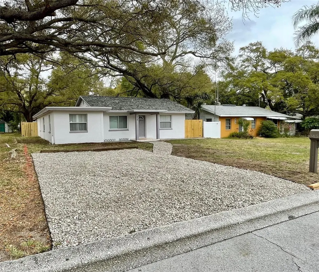 618 2nd Avenue NE Largo FL 33770