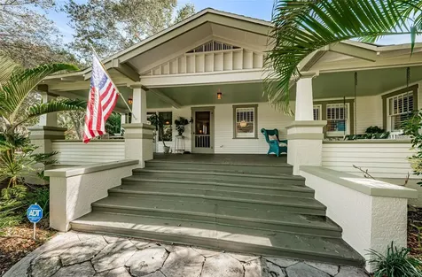 316 39th Avenue S St Petersburg FL 33705