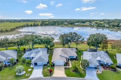 5432 Queen Victoria Drive Leesburg FL 34748