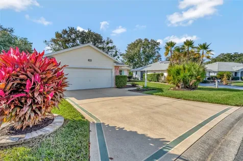 5432 Queen Victoria Drive Leesburg FL 34748