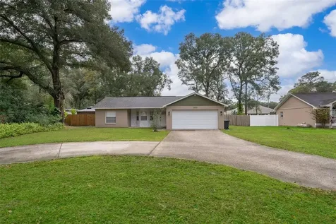 31000 Oakmont Avenue Sorrento FL 32776