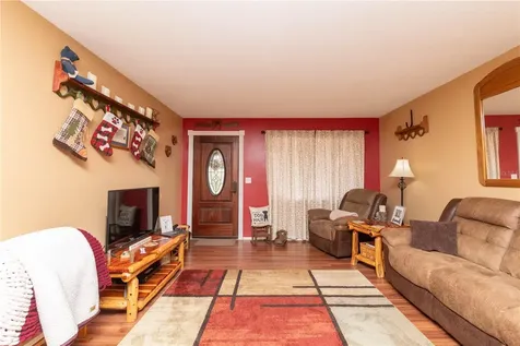 10200 Zebrafinch Avenue Weeki Wachee FL 34614
