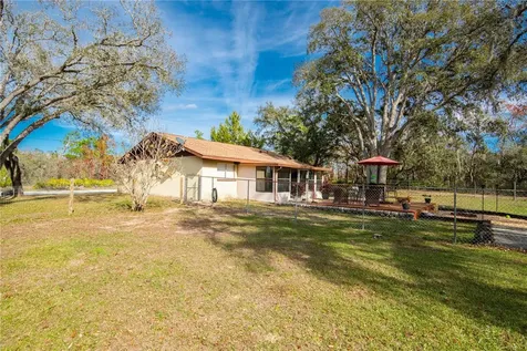 10200 Zebrafinch Avenue Weeki Wachee FL 34614