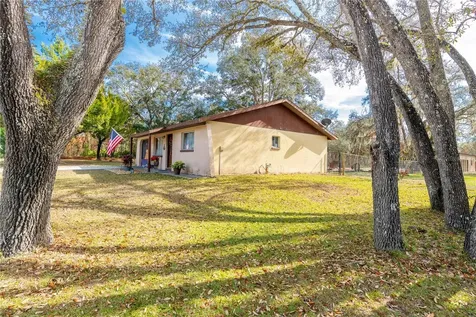 10200 Zebrafinch Avenue Weeki Wachee FL 34614