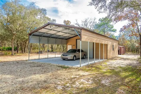 10200 Zebrafinch Avenue Weeki Wachee FL 34614