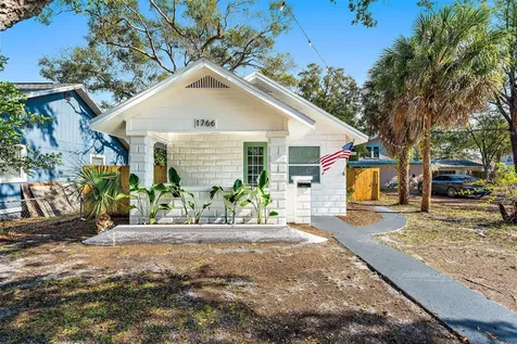 1766 45th Street S St Petersburg FL 33711