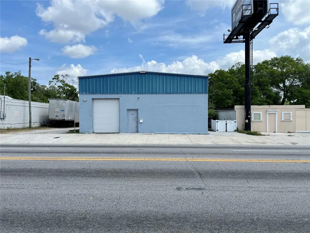 8523 N Nebraska Avenue Tampa FL 33604