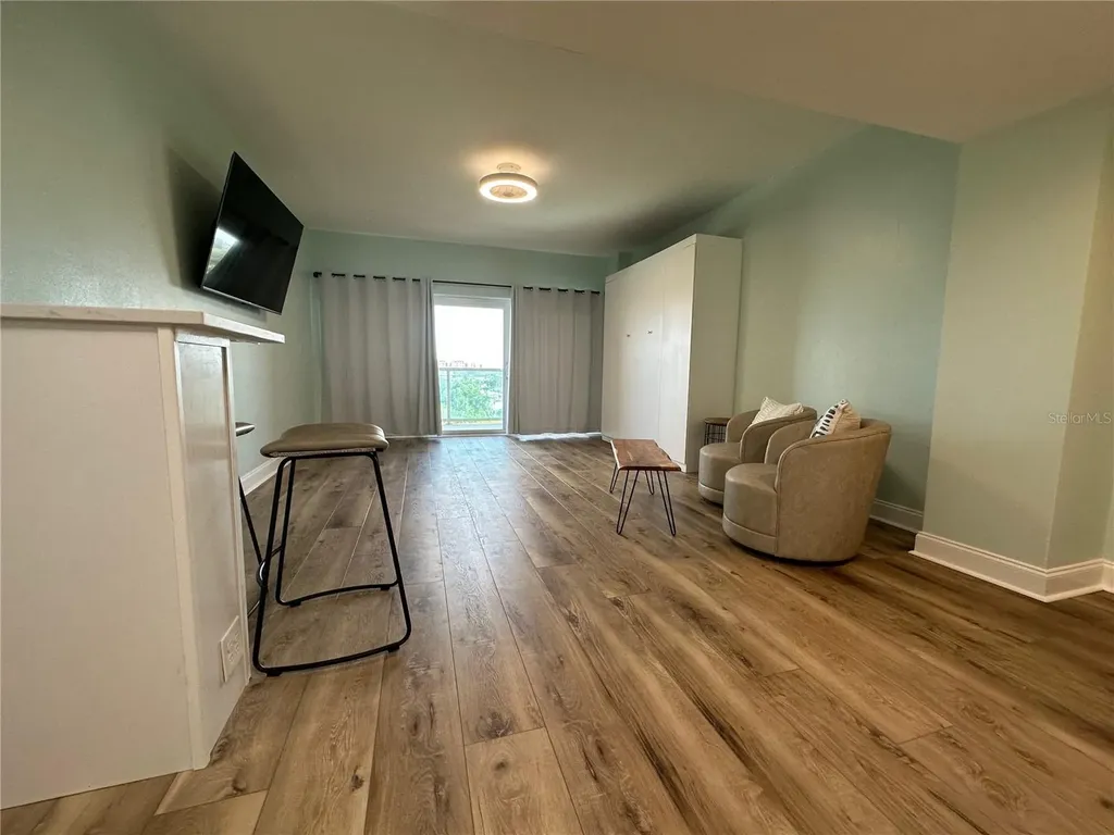 880 Mandalay Avenue Clearwater FL 33767