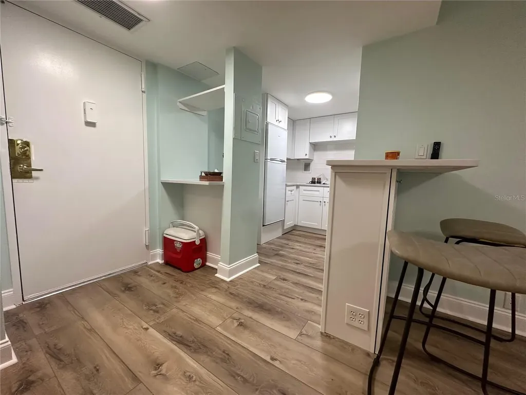 880 Mandalay Avenue Clearwater FL 33767