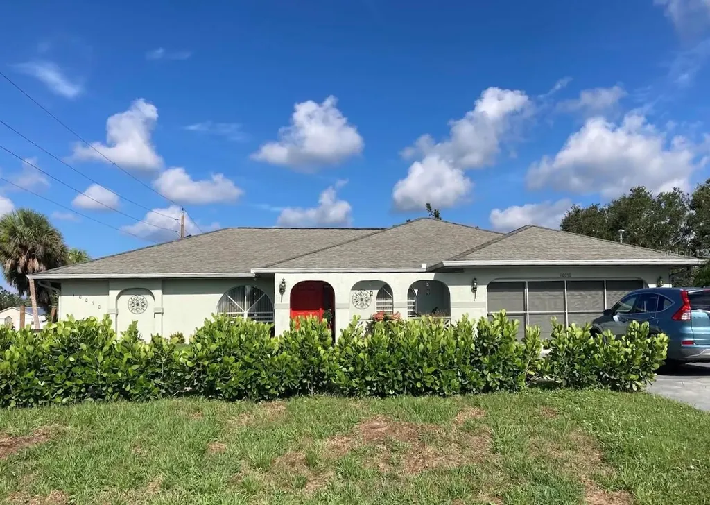 10030 Charlemont Avenue Englewood FL 34224