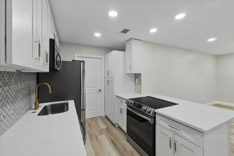 610 Mays Court Orlando FL 32805