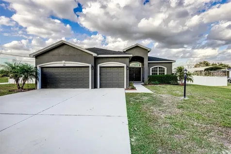 1922 Berry Road Plant City FL 33567