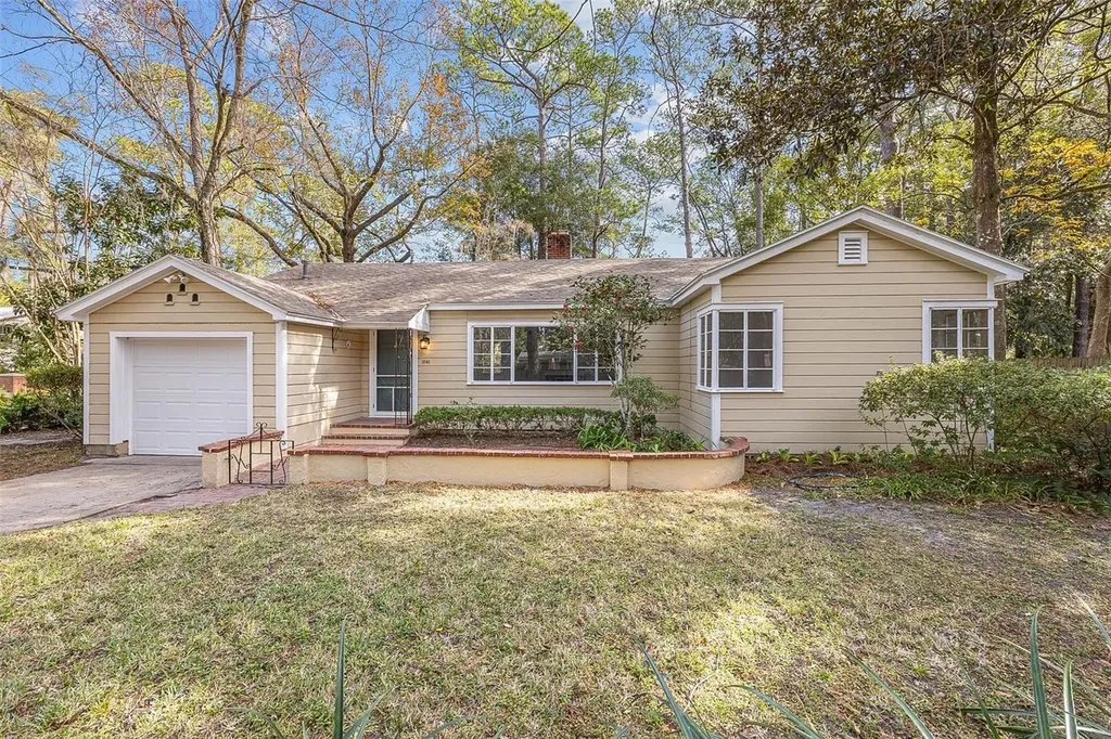 1041 NE 7th Street Gainesville FL 32601