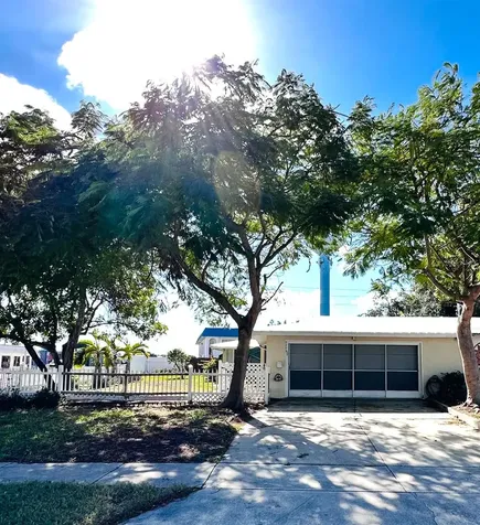 2309 Terry Lane Sarasota FL 34231