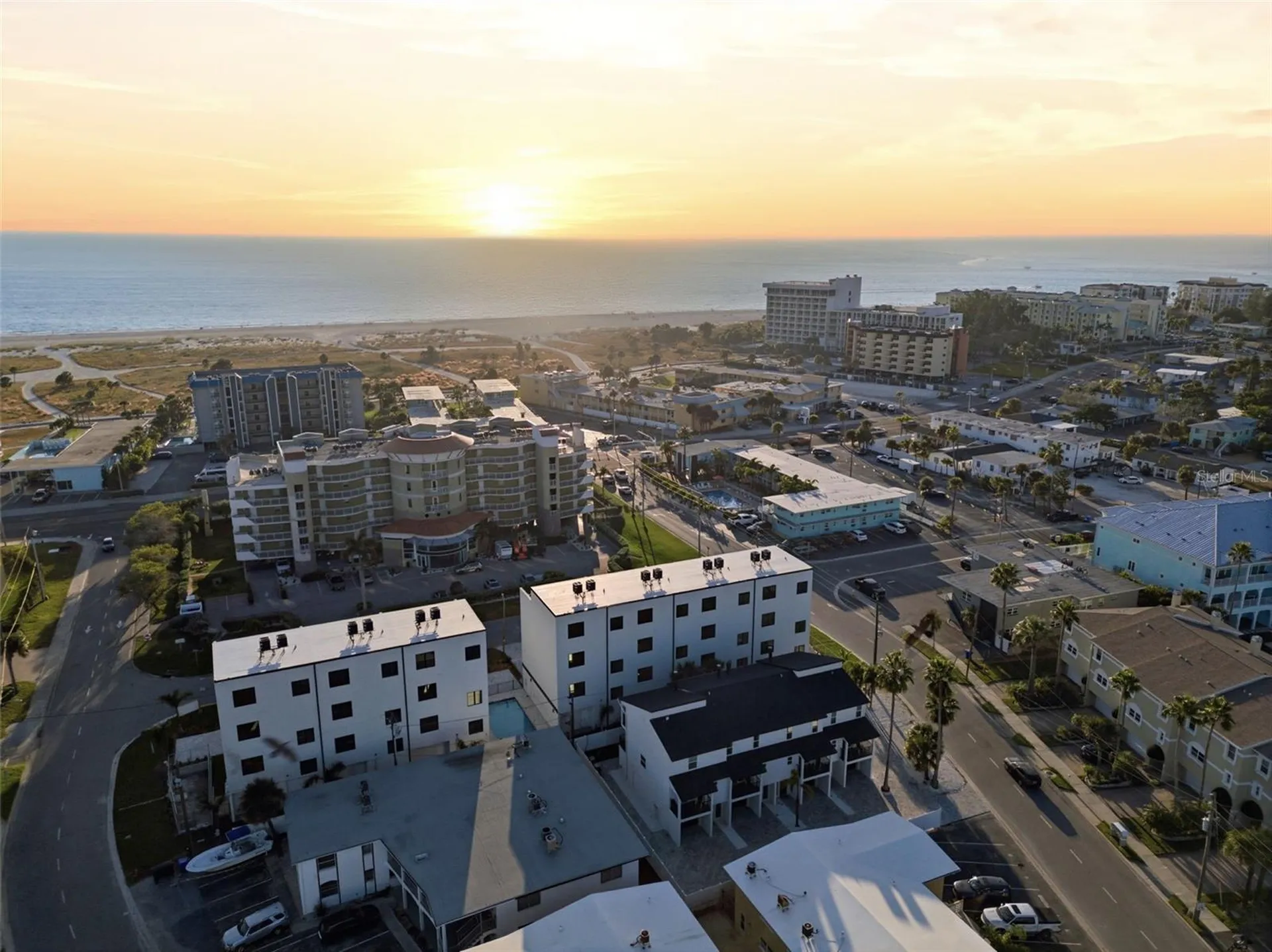 11605 1st Street E Treasure Island FL 33706