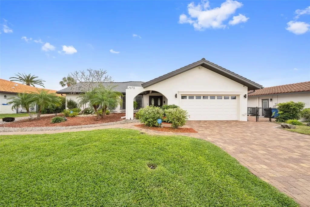 2078 Montana Avenue NE St Petersburg FL 33703