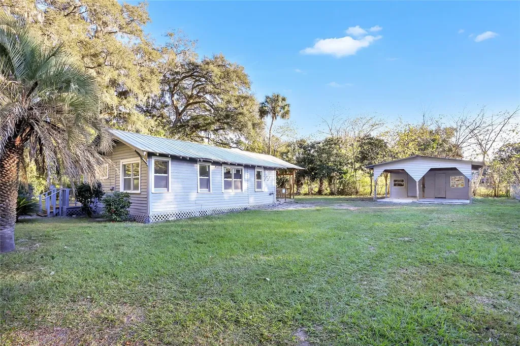 1880 NE 128th Place Anthony FL 32617