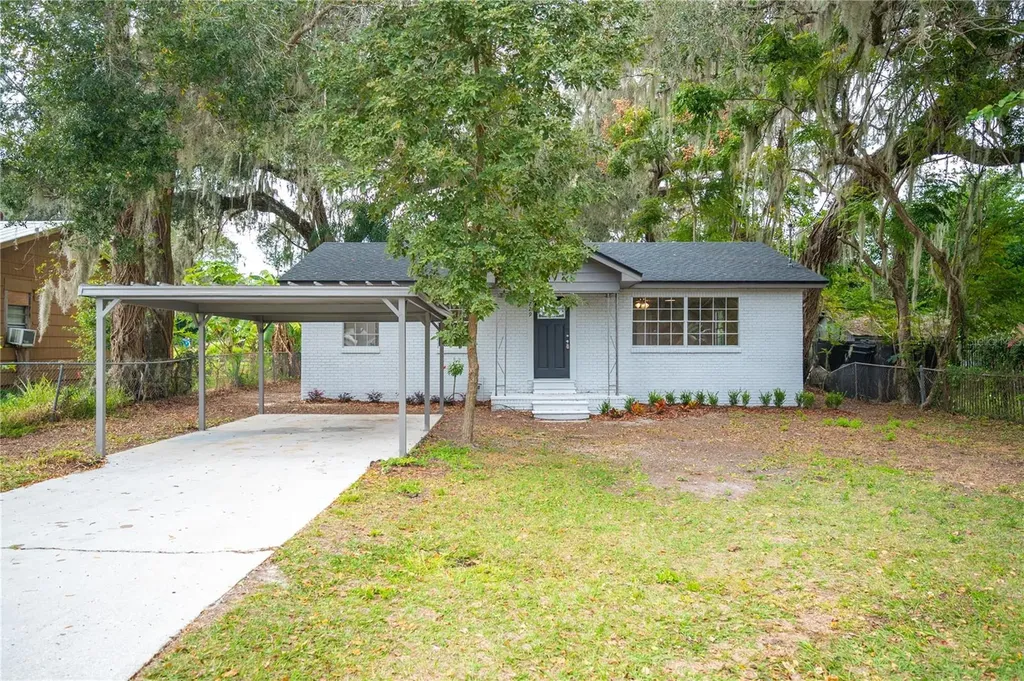 729 N Orange Avenue Fort Meade FL 33841