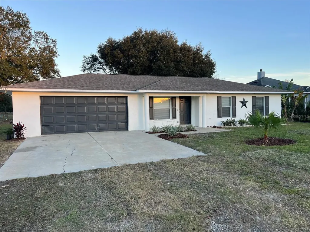 28930 Discovery Road Tavares FL 32778