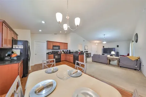 11330 Southwind Lake Drive Gibsonton FL 33534