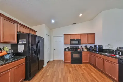 11330 Southwind Lake Drive Gibsonton FL 33534