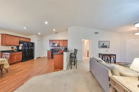 11330 Southwind Lake Drive Gibsonton FL 33534