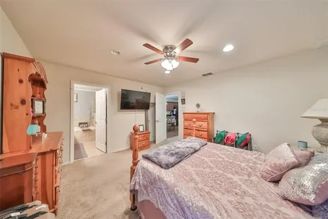 11330 Southwind Lake Drive Gibsonton FL 33534