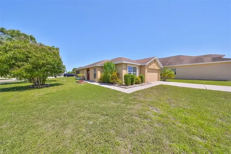 11330 Southwind Lake Drive Gibsonton FL 33534