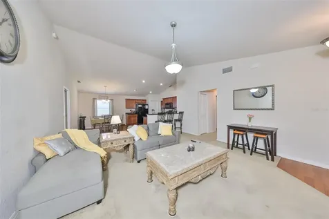 11330 Southwind Lake Drive Gibsonton FL 33534