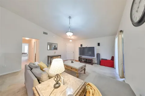 11330 Southwind Lake Drive Gibsonton FL 33534