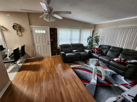 3806 Kimball Avenue Tampa FL 33614