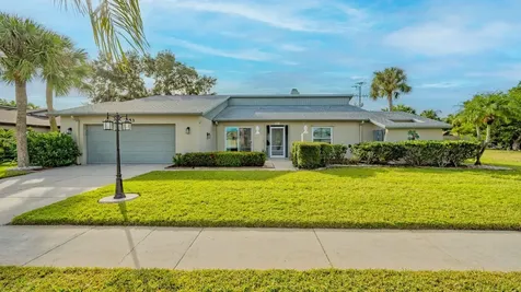3853 Kingston Boulevard Sarasota FL 34238