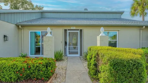 3853 Kingston Boulevard Sarasota FL 34238