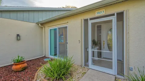 3853 Kingston Boulevard Sarasota FL 34238