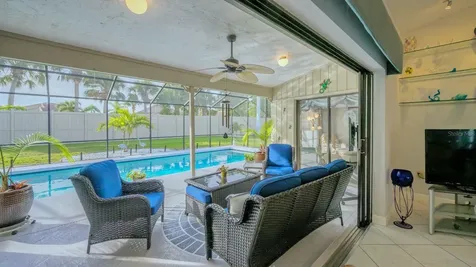 3853 Kingston Boulevard Sarasota FL 34238