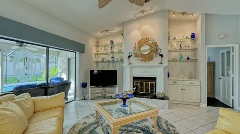 3853 Kingston Boulevard Sarasota FL 34238