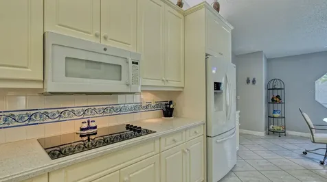 3853 Kingston Boulevard Sarasota FL 34238